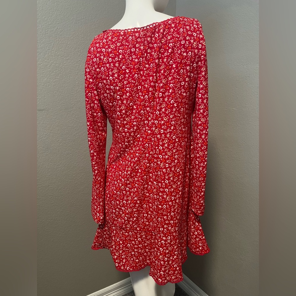 City Studio Jr. Women’s Red Floral Lace Trim Ruffle Skirt LS Mini Dress Size L - Picture 4 of 12